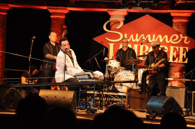 min 2010 08 08 palco centrale 040